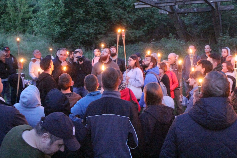 Wystawy, prelekcje i wycieczka z pochodniami po Starej Fabryce [foto]