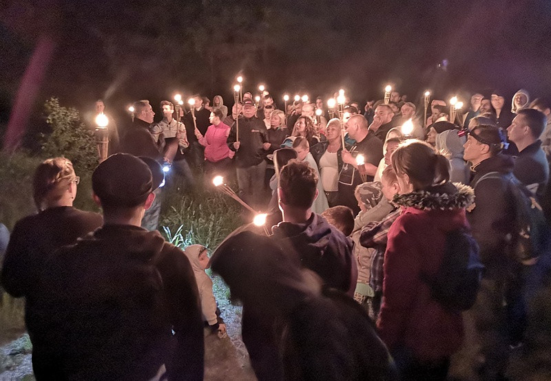 Wystawy, prelekcje i wycieczka z pochodniami po Starej Fabryce [foto]