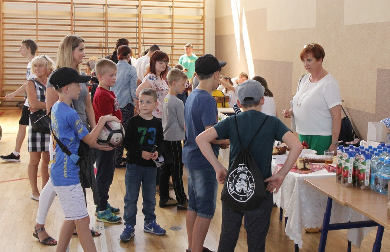 Święto szkoły nr 8 w Policach [foto]