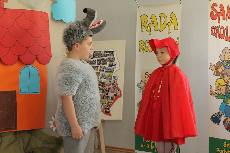 Święto szkoły nr 8 w Policach [foto]