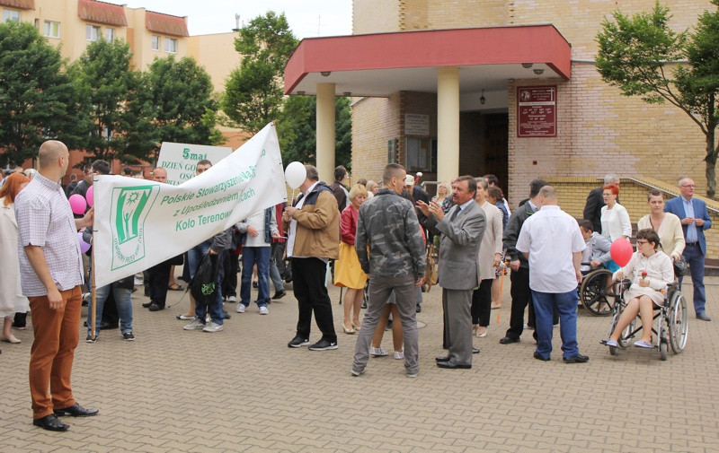 Dzień Godności Osoby Niepełnosprawnej Intelektualnie oraz 15 urodziny ŚDS [foto]