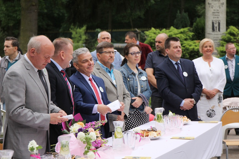 Dzień Godności Osoby Niepełnosprawnej Intelektualnie oraz 15 urodziny ŚDS [foto]