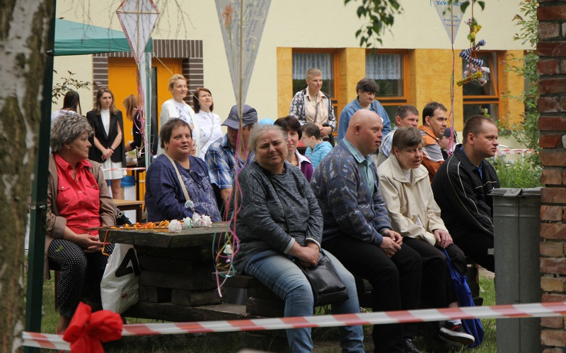 Dzień Godności Osoby Niepełnosprawnej Intelektualnie oraz 15 urodziny ŚDS [foto]