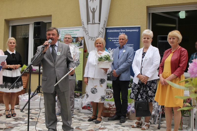Dzień Godności Osoby Niepełnosprawnej Intelektualnie oraz 15 urodziny ŚDS [foto]