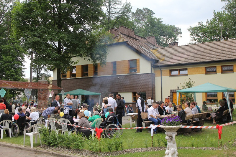 Dzień Godności Osoby Niepełnosprawnej Intelektualnie oraz 15 urodziny ŚDS [foto]