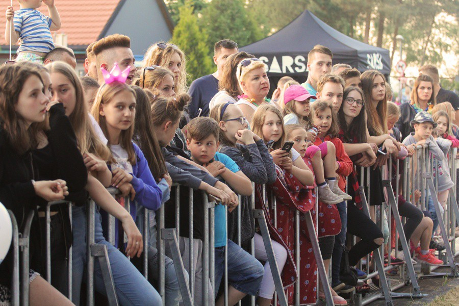 Dzień Chemika w Trzebieży - na scenie wystąpili: Łąki Łan, Sarsa i Stachursky [foto]