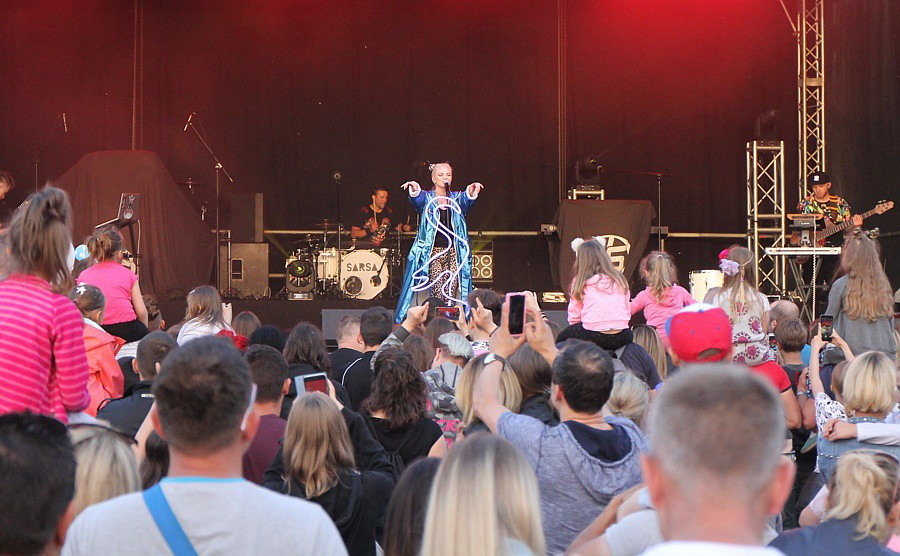 Dzień Chemika w Trzebieży - na scenie wystąpili: Łąki Łan, Sarsa i Stachursky [foto]