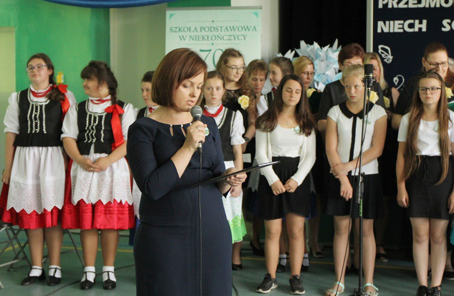 70-lecie szkoły w Niekłończycy [foto]