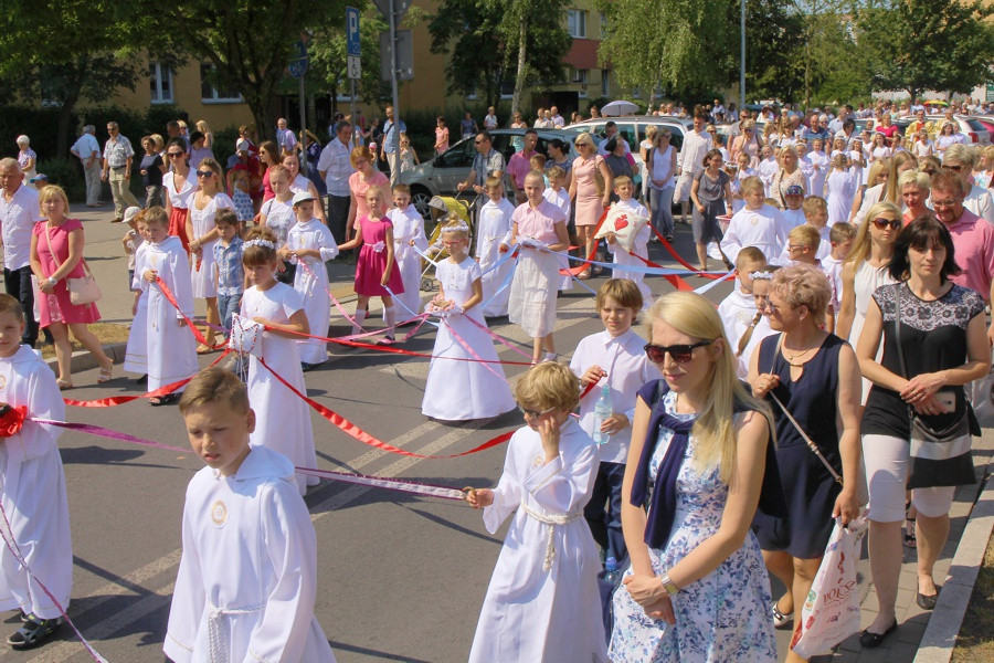 Boże Ciało w parafii pw. św. Kazimierza w Policach [foto]