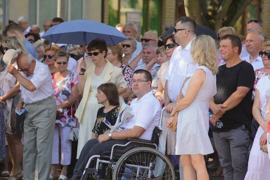 Boże Ciało w parafii pw. św. Kazimierza w Policach [foto]