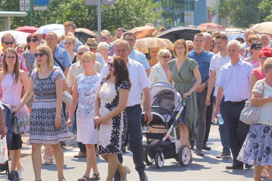 Boże Ciało w parafii pw. św. Kazimierza w Policach [foto]