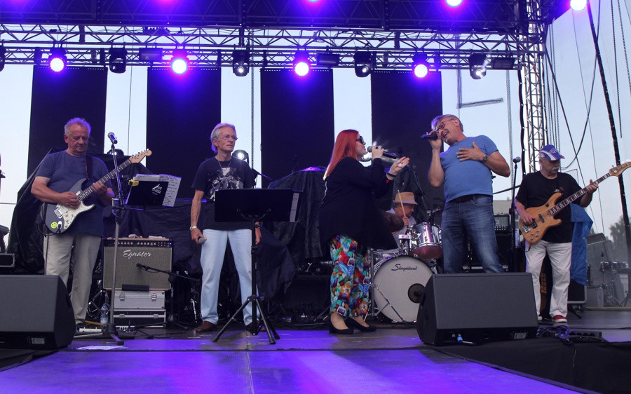 Koncerty zespołów LUZ BLUES i EXAITED rozpoczęły drugi dzień polickiego święta