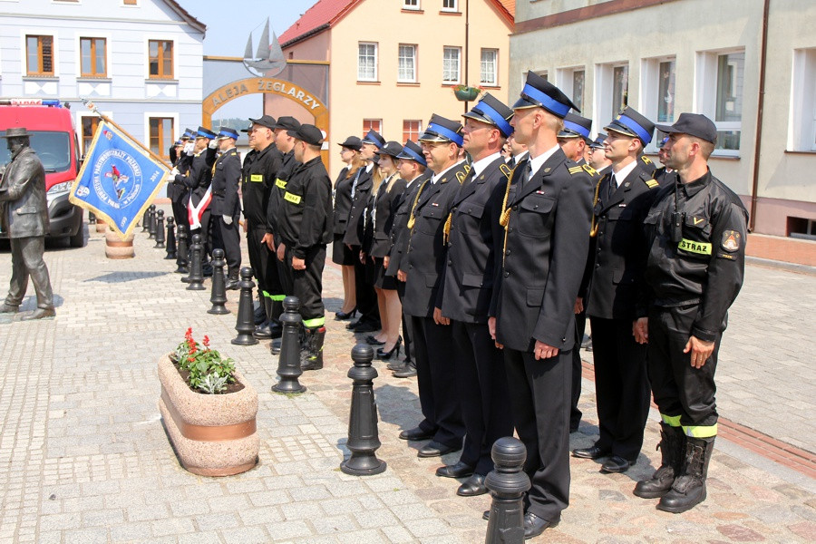 Powiatowe Obchody Dnia Strażaka w Nowym Warpnie [foto]