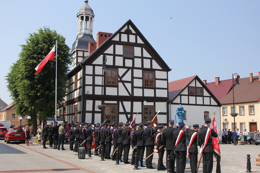 Powiatowe Obchody Dnia Strażaka w Nowym Warpnie [foto]