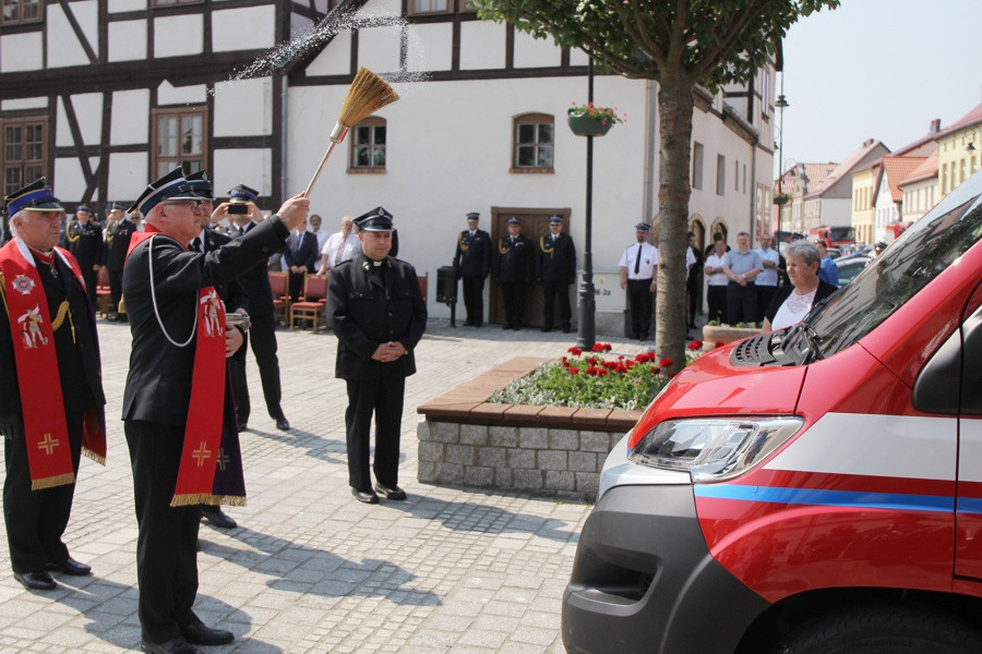 Powiatowe Obchody Dnia Strażaka w Nowym Warpnie [foto]