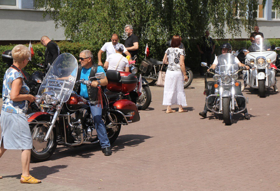 Biało-czerwone balony w setną rocznicę odzyskania niepodległości [foto]