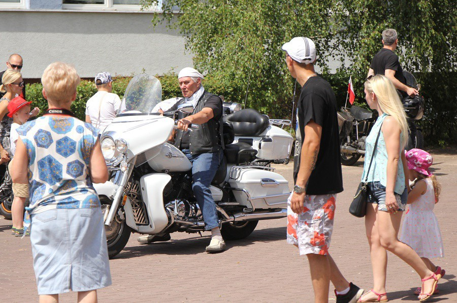 Biało-czerwone balony w setną rocznicę odzyskania niepodległości [foto]