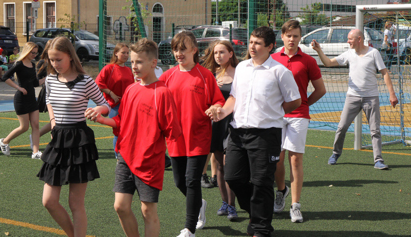 Poloneza czas zacząć... wyjątkowa lekcja w SP 1 [foto/wideo]