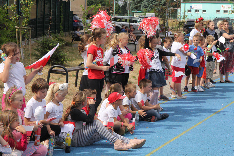 Poloneza czas zacząć... wyjątkowa lekcja w SP 1 [foto/wideo]