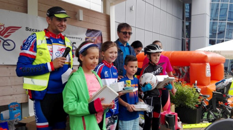 Około 300 rowerzystów podczas Mierzyńskiego Rodzinnego Rajdu Rowerowego [foto]