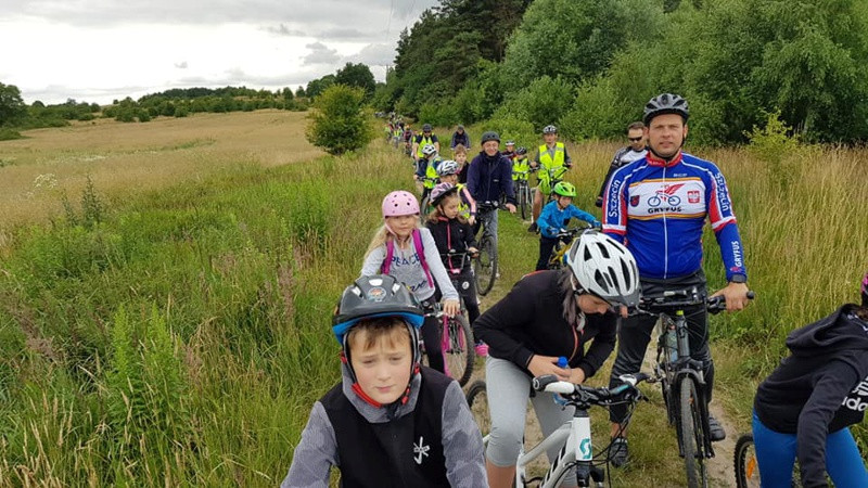 Około 300 rowerzystów podczas Mierzyńskiego Rodzinnego Rajdu Rowerowego [foto]