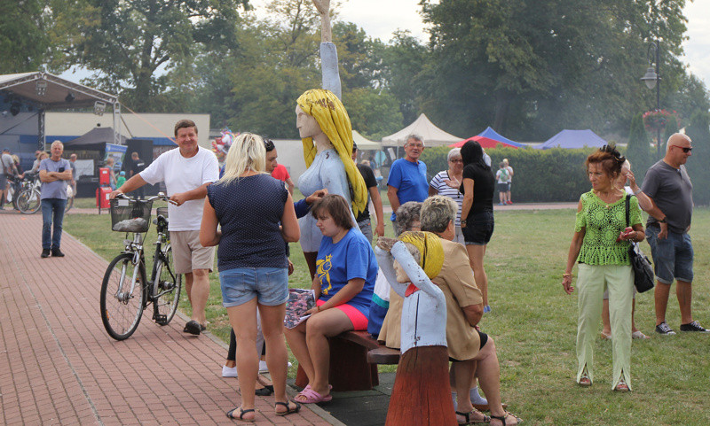 Trwa Święto Leszcza w Nowym Warpnie [foto]