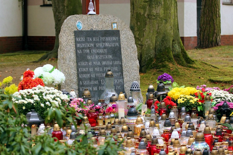 Wszystkich Świętych w obiektywie [foto]