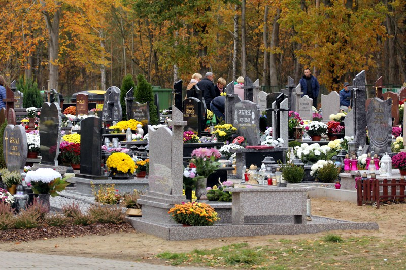 Wszystkich Świętych w obiektywie [foto]