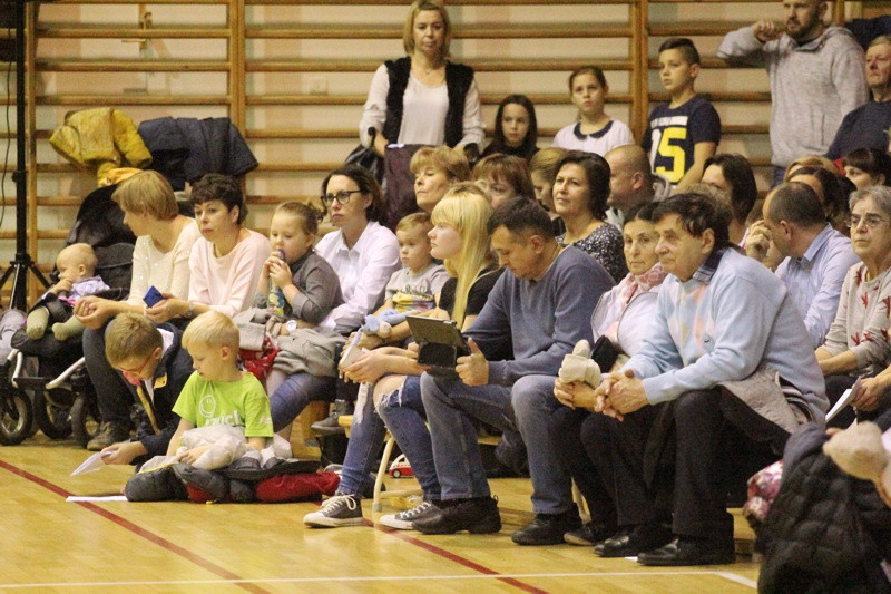 Wieczornica dla Niepodległej w SP 8 [foto]