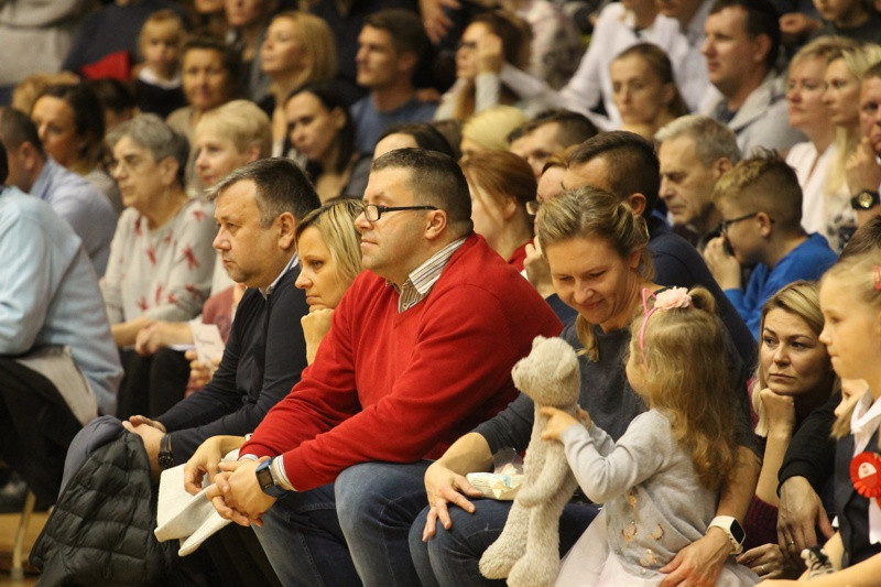 Wieczornica dla Niepodległej w SP 8 [foto]