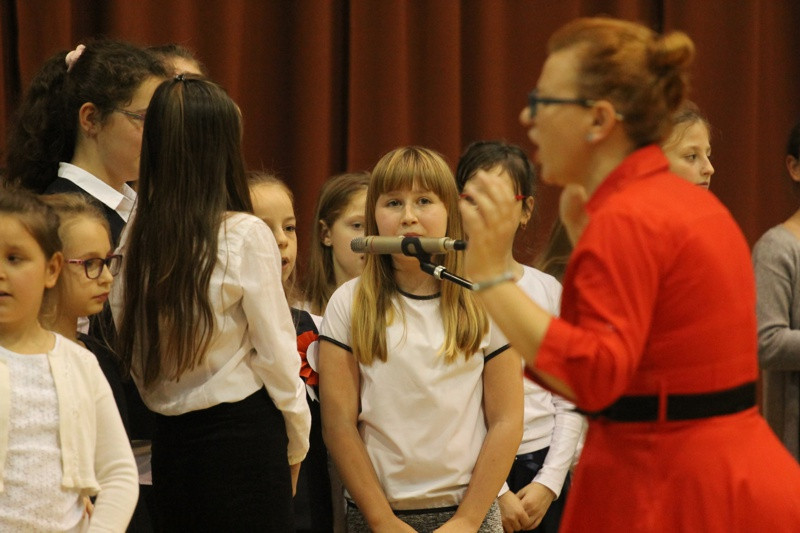 Wieczornica dla Niepodległej w SP 8 [foto]