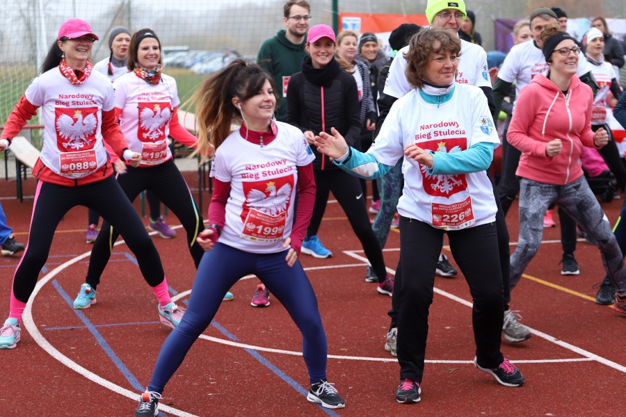Narodowy Bieg Stulecia - Bieg Niepodległości w Stolcu [foto/wideo]