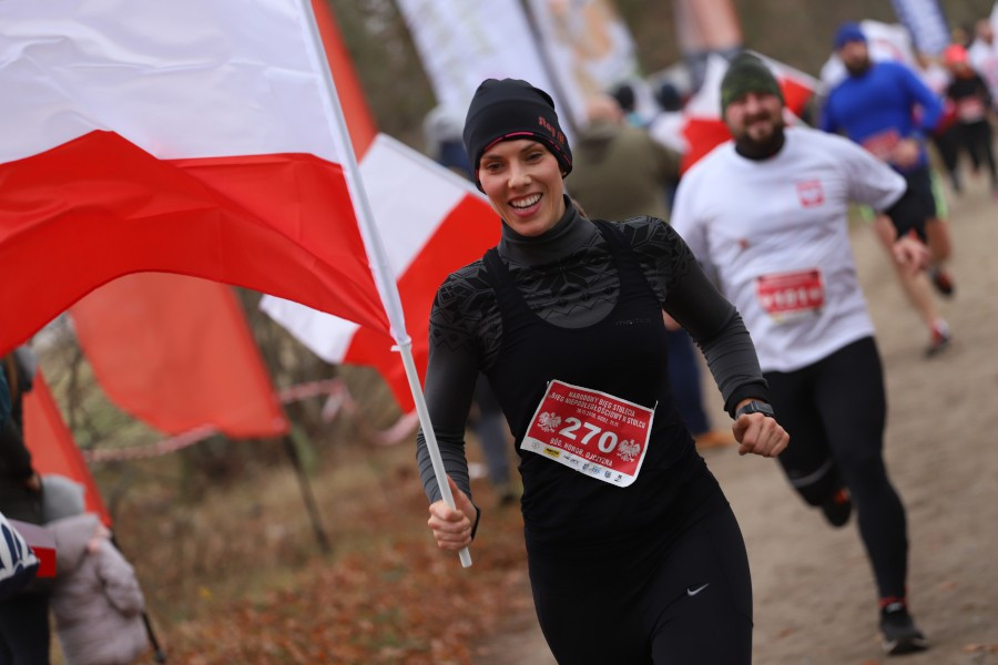 Narodowy Bieg Stulecia - Bieg Niepodległości w Stolcu [foto/wideo]