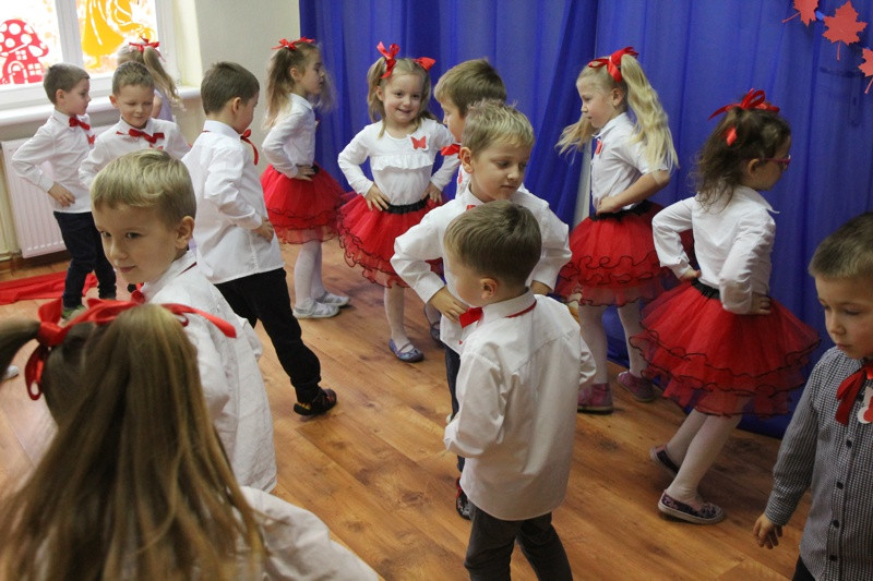 Biało-czerwono w trzebieskim przedszkolu [foto]