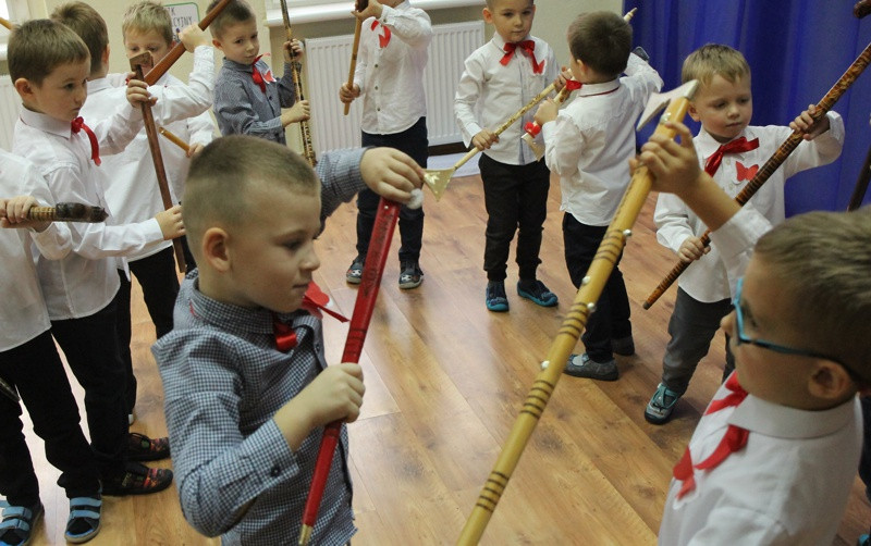 Biało-czerwono w trzebieskim przedszkolu [foto]
