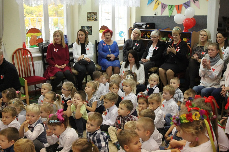 Biało-czerwono w trzebieskim przedszkolu [foto]