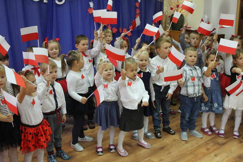 Biało-czerwono w trzebieskim przedszkolu [foto]