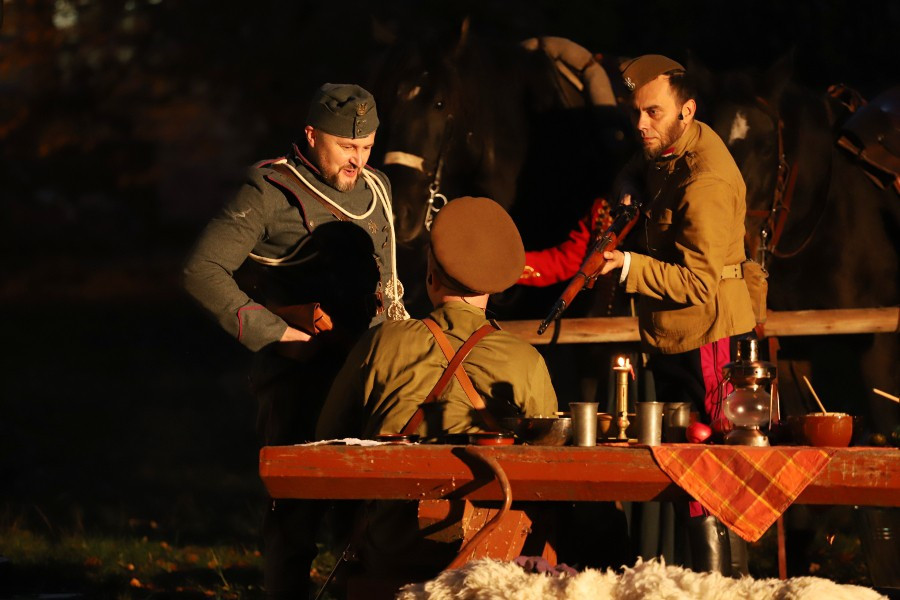 Widowisko historyczne w SOSW na 100-lecie niepodległości [foto]