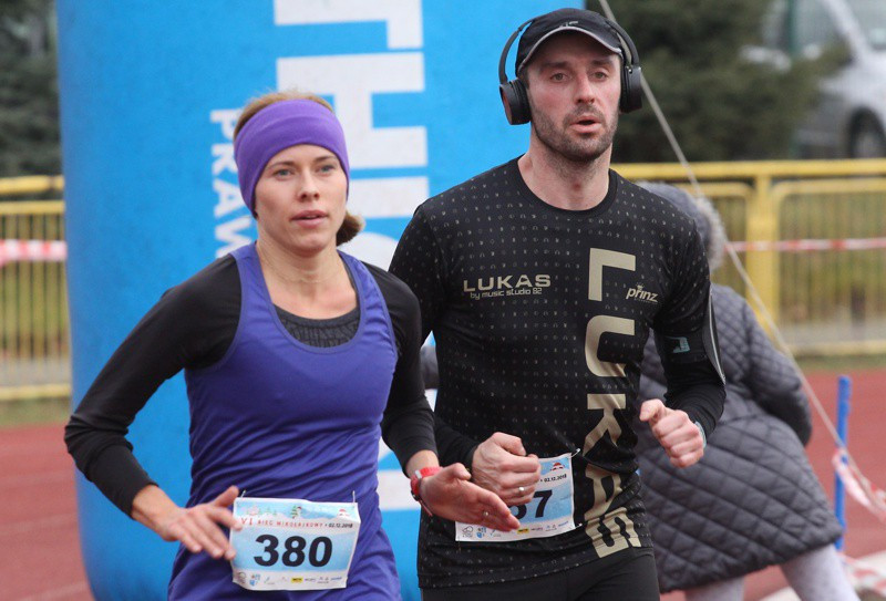 1200 uczestników pobiegło w VI Biegu Mikołajkowym [foto]