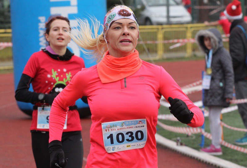 1200 uczestników pobiegło w VI Biegu Mikołajkowym [foto]