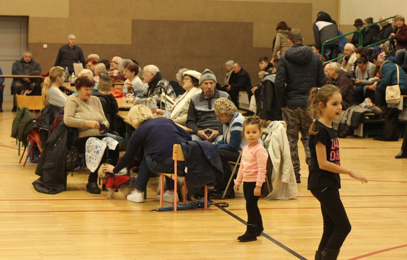 Ewakuacja zakończona - rozpoczyna się akcja wywiezienia bomby [foto/wideo]