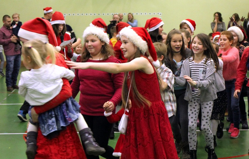 Św. Mikołaj odwiedził Tanowo [foto/wideo]
