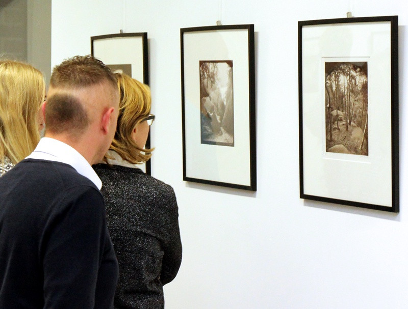 Wernisaż fotograficzny Jakuba Jana Kaski w Zalesiu [foto]