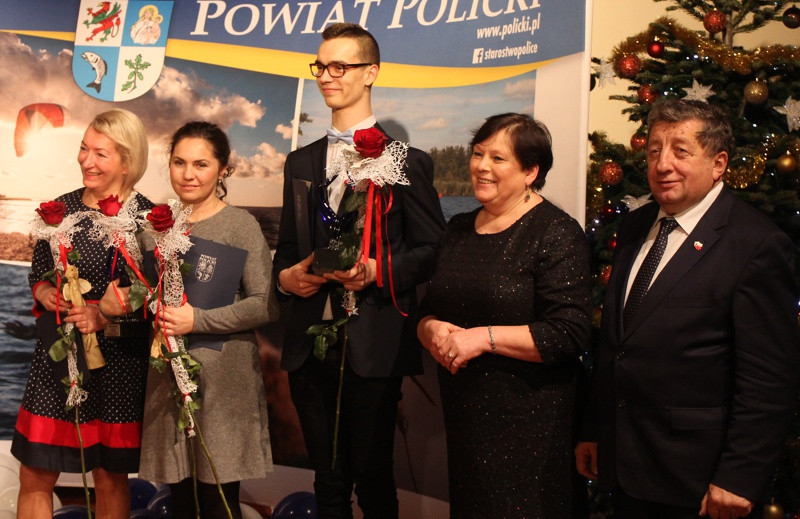 IV Powiatowa Gala Wolontariatu i Aktywności Społecznej [foto]