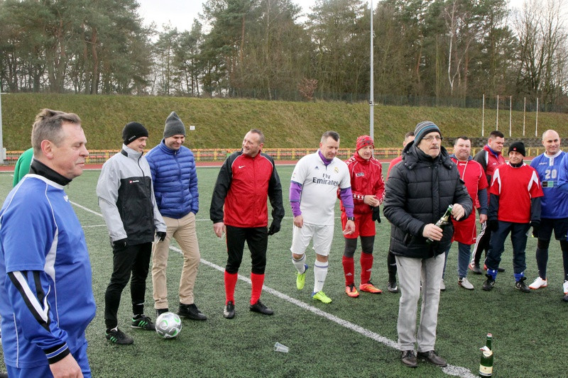 Noworoczne zmagania na boisku [foto]