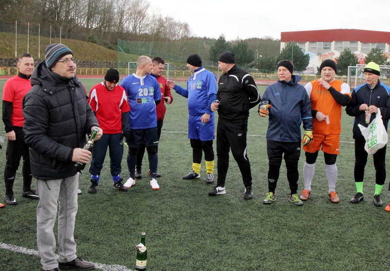 Noworoczne zmagania na boisku [foto]