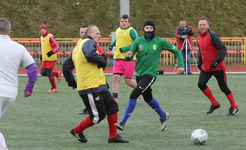 Noworoczne zmagania na boisku [foto]