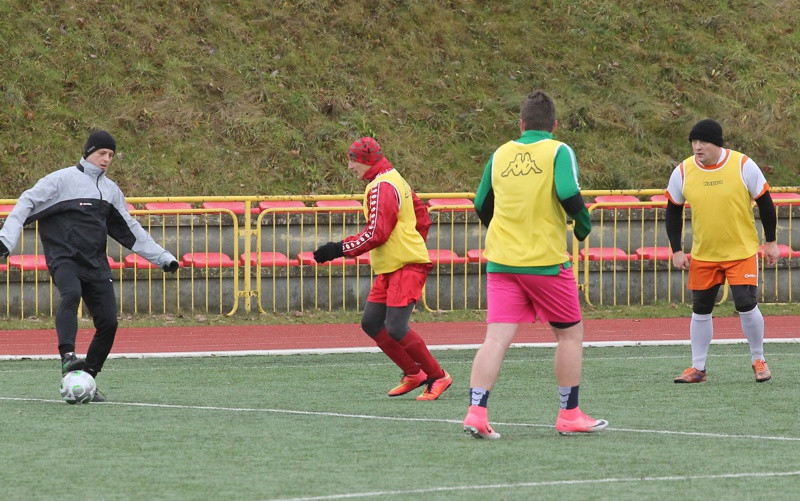 Noworoczne zmagania na boisku [foto]