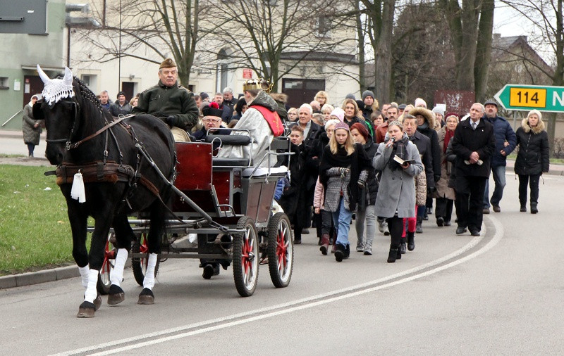 Orszak Trzech Króli w Policach-Jasienicy [foto/wideo]