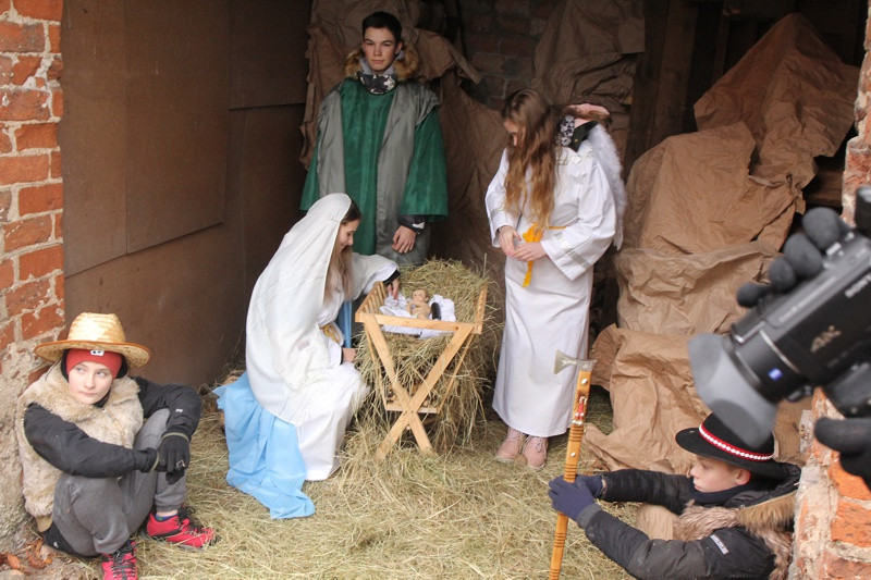 Orszak Trzech Króli w Policach-Jasienicy [foto/wideo]